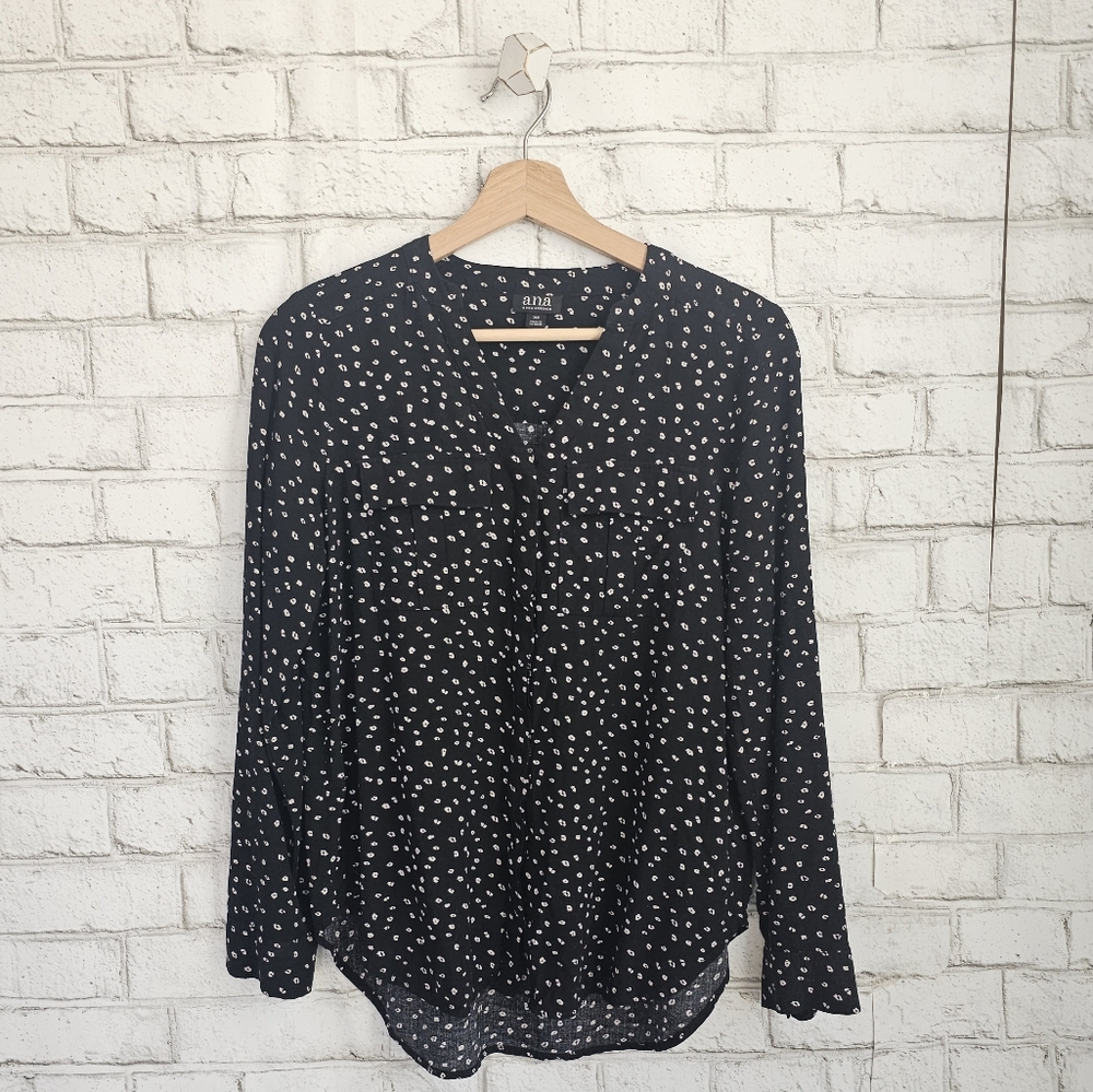 ☆ A.N.A Black Leopard Print Shirt, XS